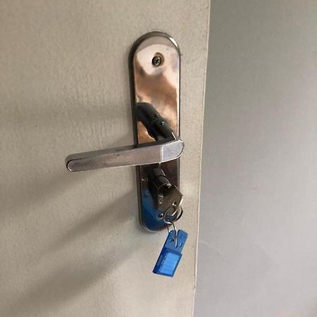 Hostel E Pousada Londrina Rodoviaria Centro Quartos Individuais Com Chave E Wi-Fi Esterno foto